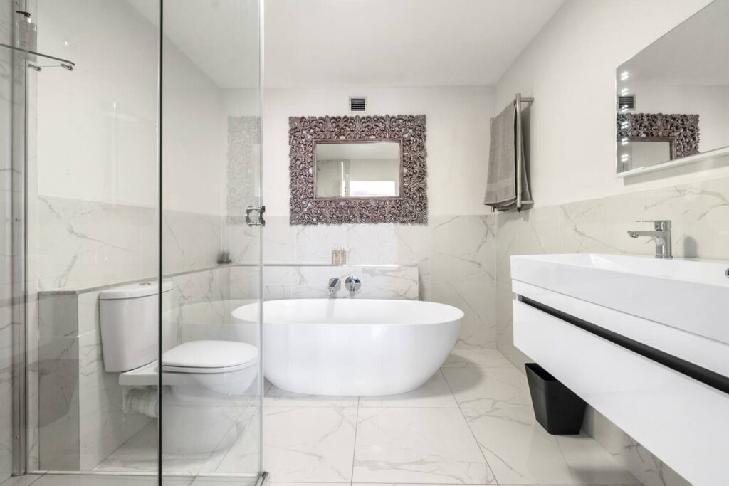 Sea point  2 bedroom Apartment