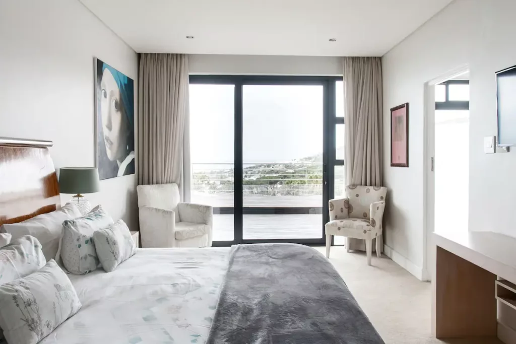 Camps Bay Villa with Ocean Views & Infinity Pool