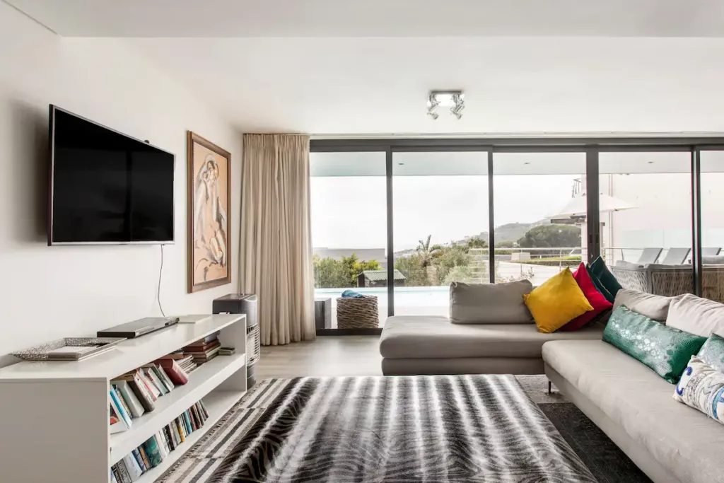 Camps Bay Villa with Ocean Views & Infinity Pool