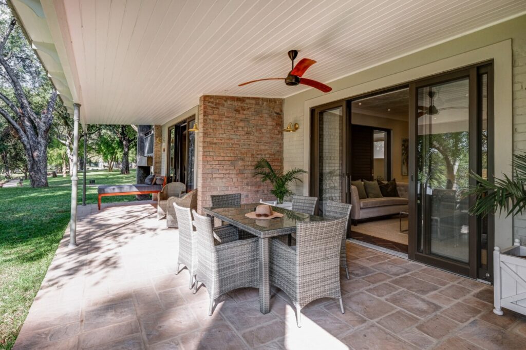 Palm River Hotel *****