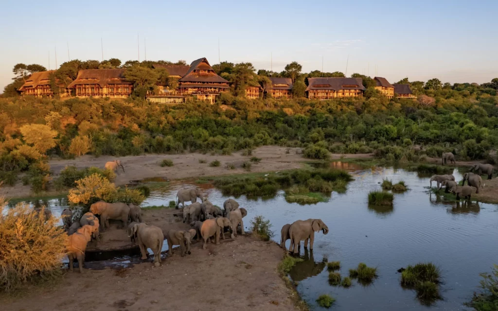Victoria Falls Safari Lodge ***